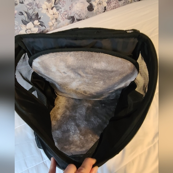 NEW Hotel Doggy - Pet  Backpack Carrier - Picture 4 of 16